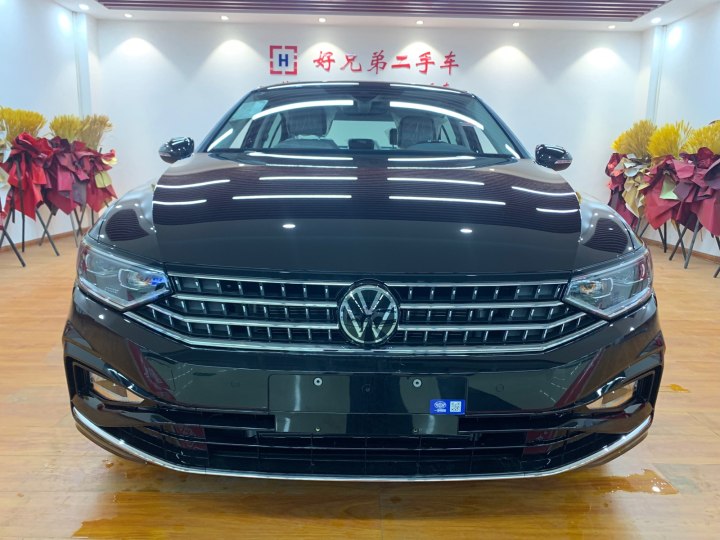 邁騰 2023款 200萬輛紀念版 330TSI DSG豪華型